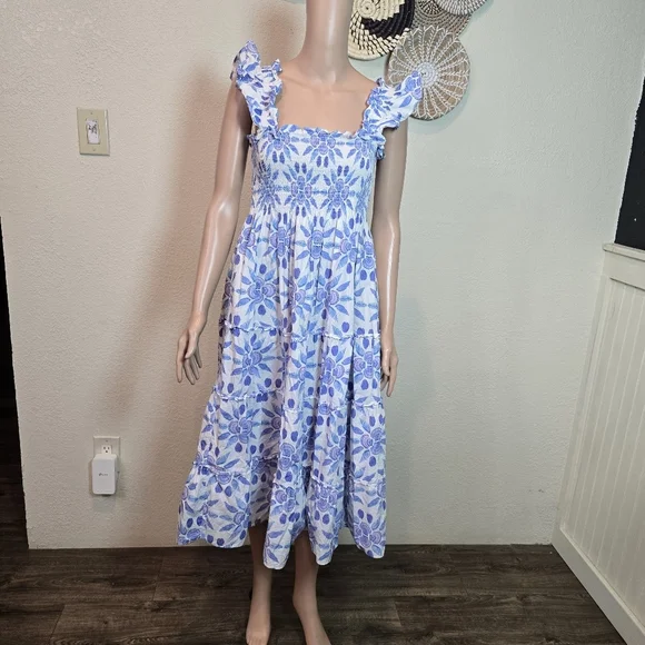 Hill House Home The Ellie Nap Dress Blue White Floral Smocked Midi Dress Medium - Picture 11 of 16